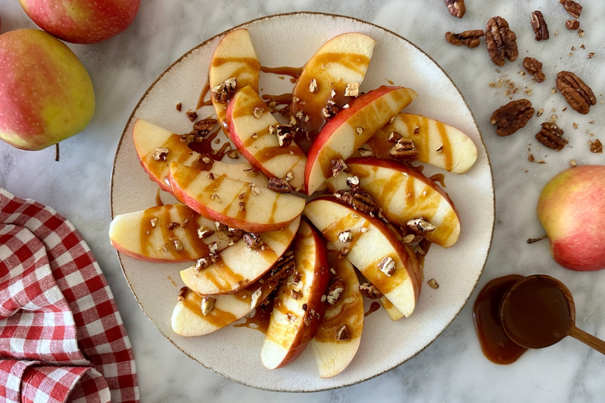 Customizable Apple Nachos: Healthy Toppings for Every Craving